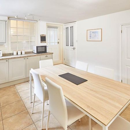 Host & Stay - Princess Place Townhouse Whitby Buitenkant foto