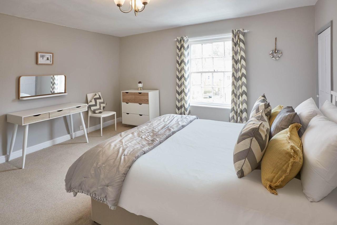 Host & Stay - Princess Place Townhouse Whitby Buitenkant foto