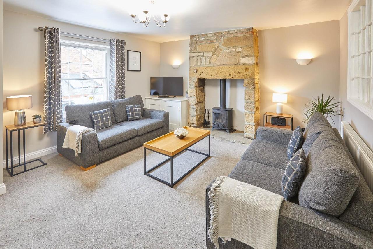 Host & Stay - Princess Place Townhouse Whitby Buitenkant foto