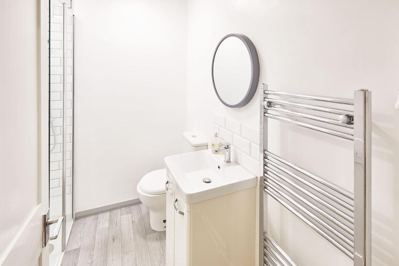 Host & Stay - Princess Place Townhouse Whitby Buitenkant foto